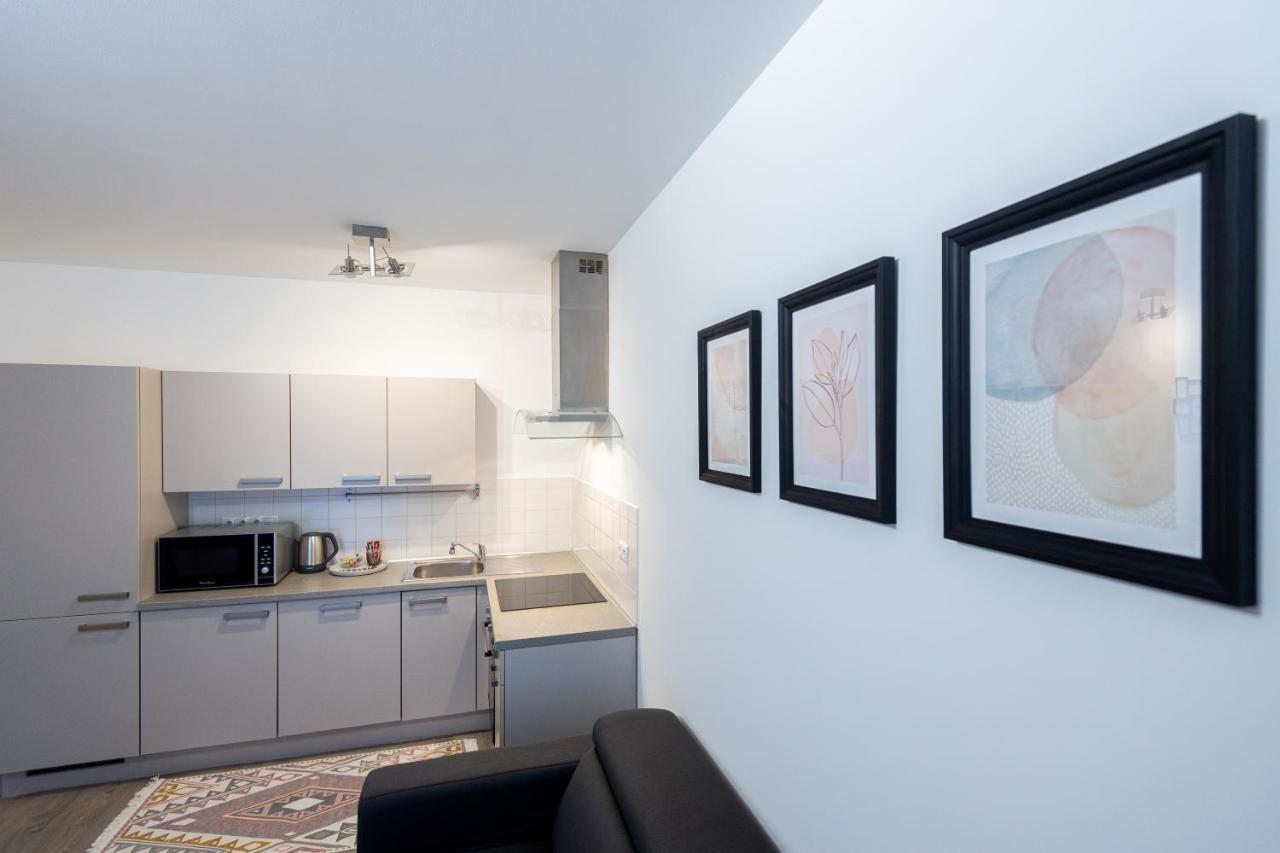 Nova Karolina Apartment Ostrava Esterno foto
