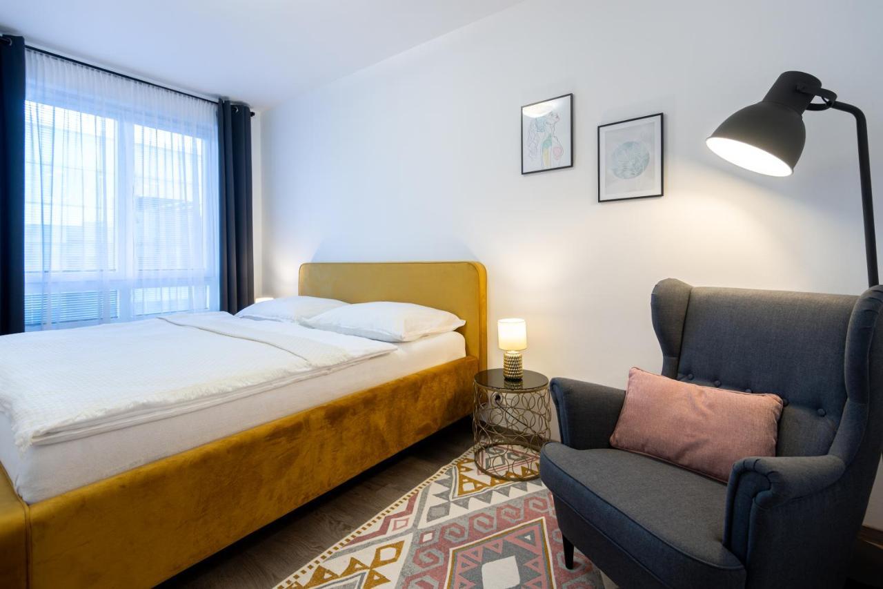 Nova Karolina Apartment Ostrava Esterno foto